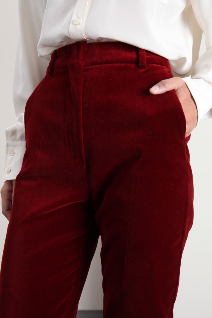 Pantaloni slim in velluto - BORDEAUX - Fashion Market - 3