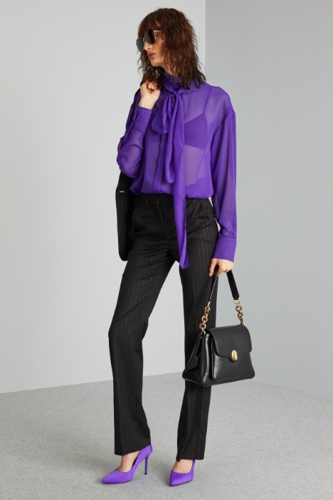 Blusa con collo a foulard - Fashion Market