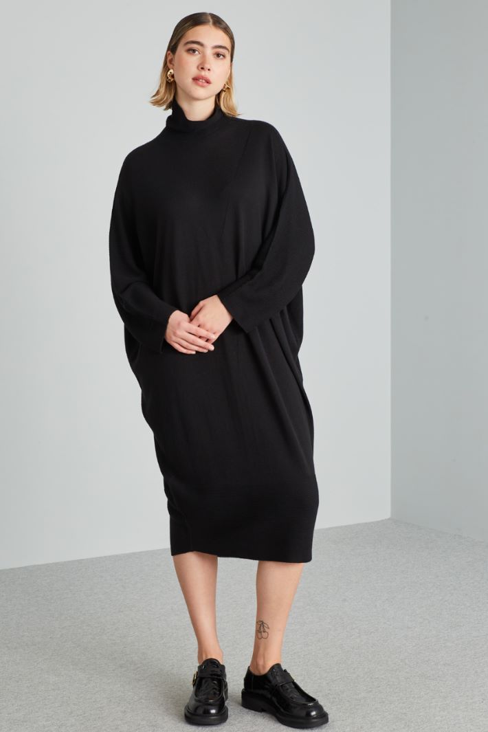 Abito longuette in maglia - NERO - Fashion Market