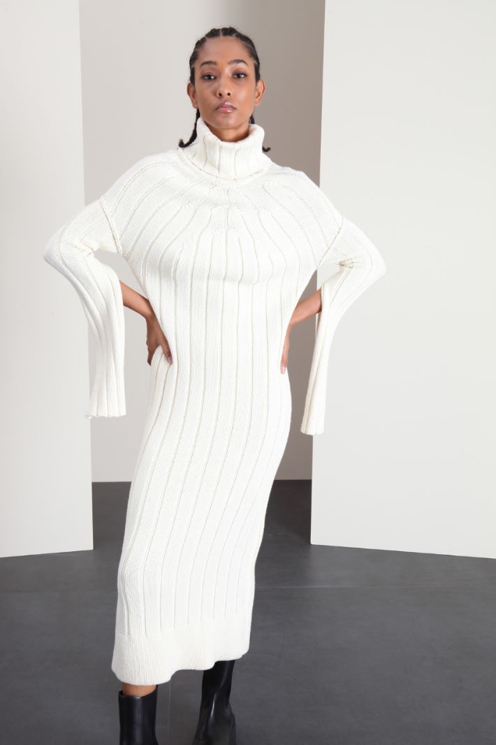 Abito midi in maglia a coste - PANNA - Fashion Market - 4