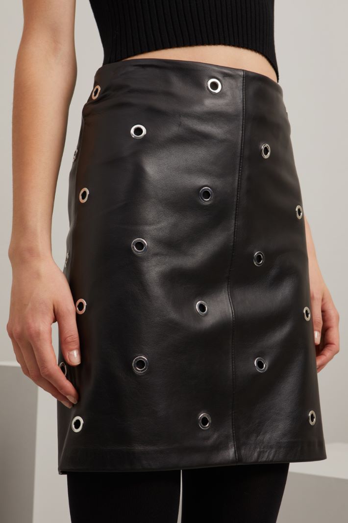 Gonna corta con occhielli - NERO ARGENTO - Fashion Market - 3