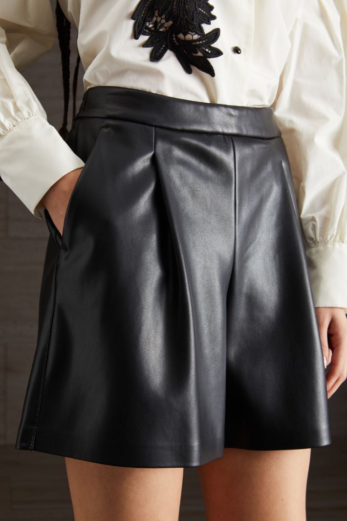 Short in similpelle - NERO - Fashion Market - 3