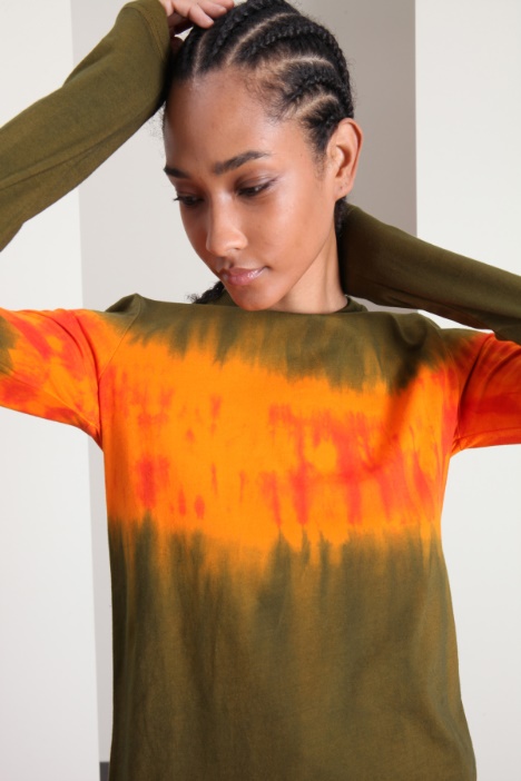 T-shirt con stampa tye-dye - Fashion Market