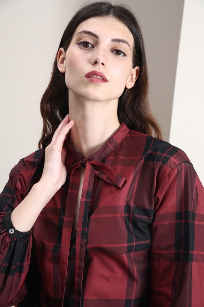 Blusa in taffetà - BORDEAUX - Fashion Market - 4