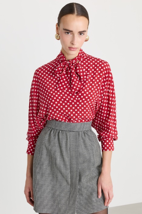 Blusa in seta con fiocco - Fashion Market