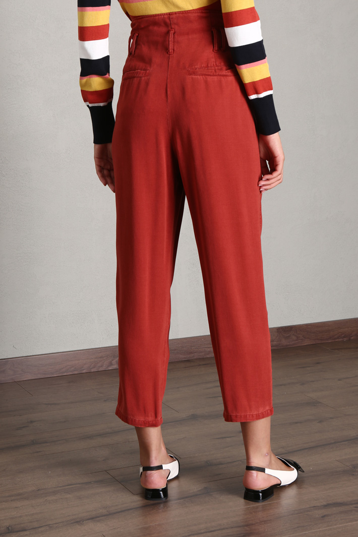 Pantaloni carrot a vita alta - MATTONE - Fashion Market - 2