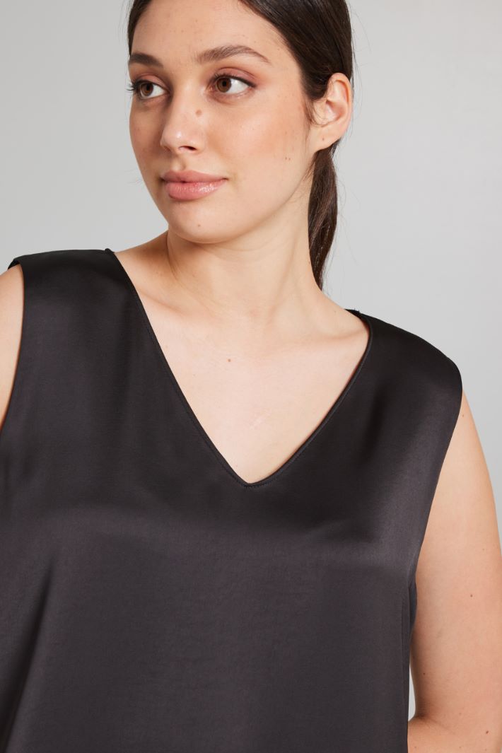Abito con scollo a V - NERO - Fashion Market - 3