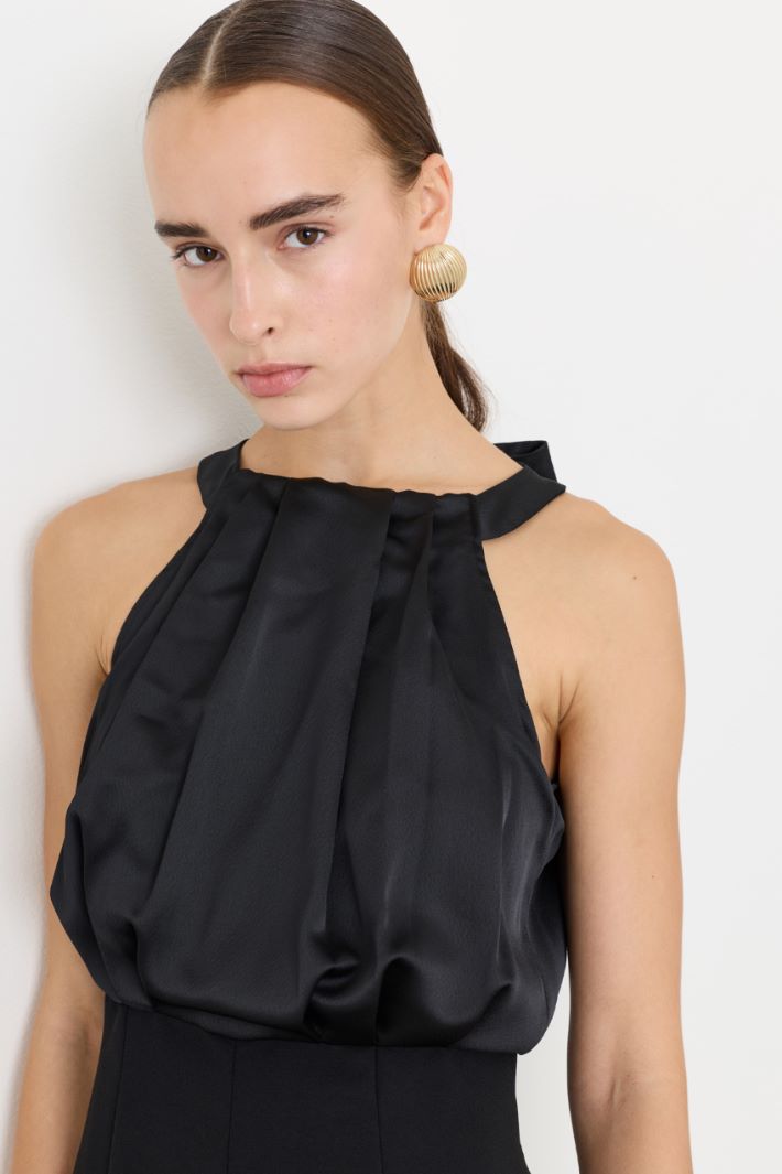 Tuta in crepe con scollo all’americana - NERO - Fashion Market - 3
