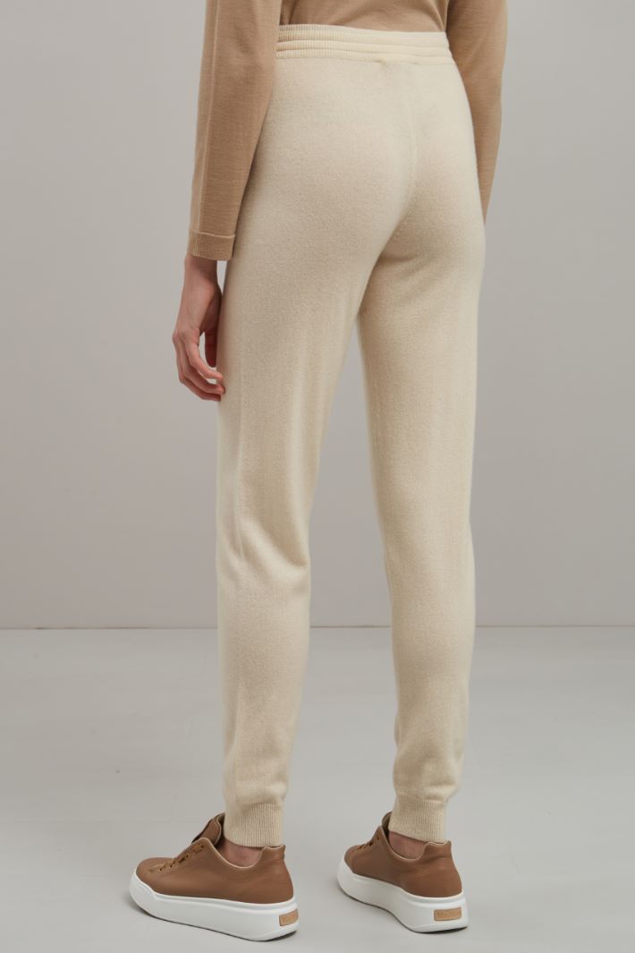 Joggers in lana e cashmere - BIANCO PANNA - Fashion Market - 4