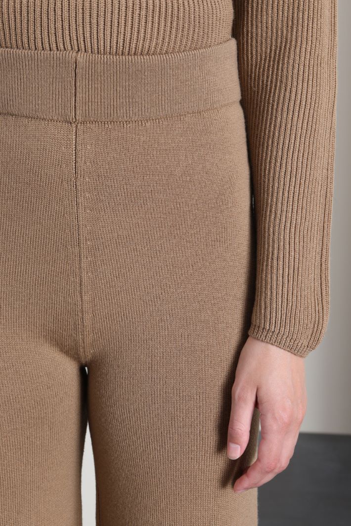 Pantaloni in pura lana - CAMMELLO - Fashion Market - 3