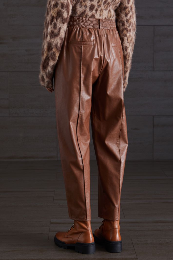 Pantaloni in tessuto spalmato - CUOIO - Fashion Market - 4