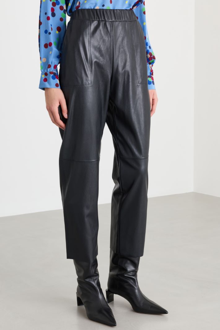 Pantalone cropped in jersey spalmato - NERO - Fashion Market - 2