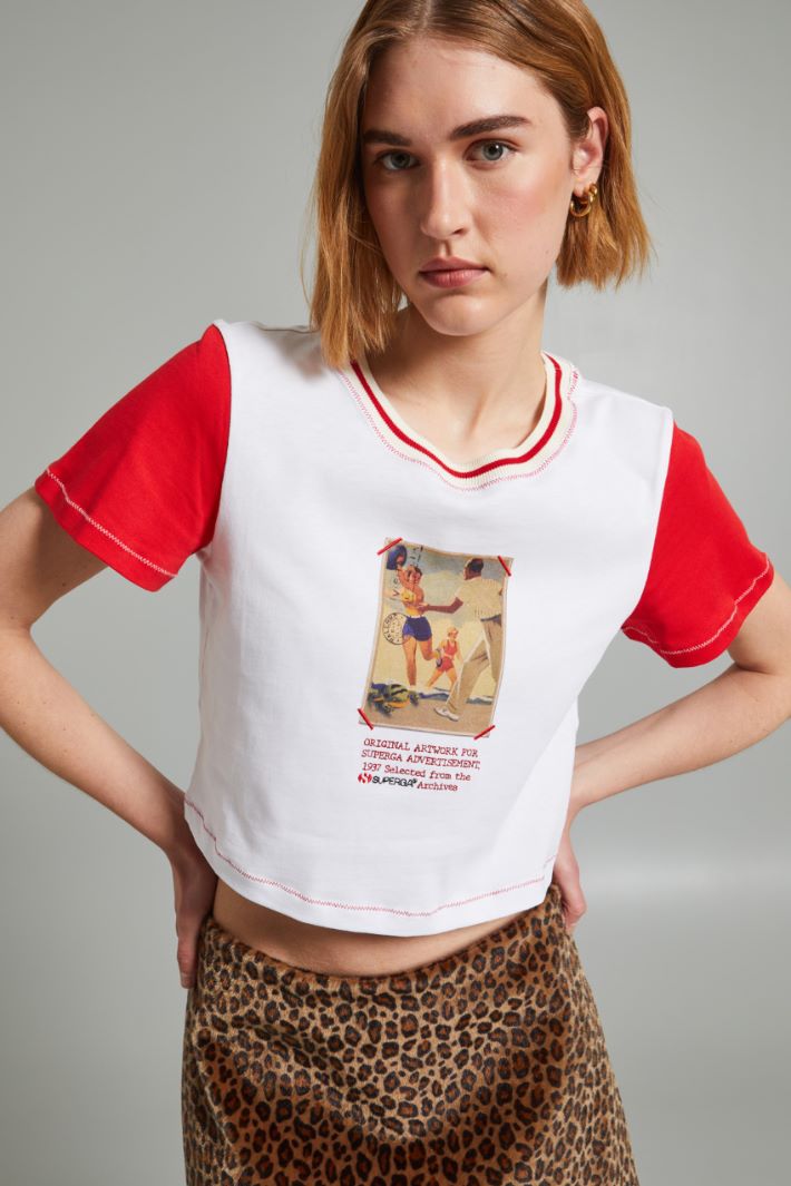 T-shirt cropped con stampa - BIANCO ROSSO - Fashion Market - 2