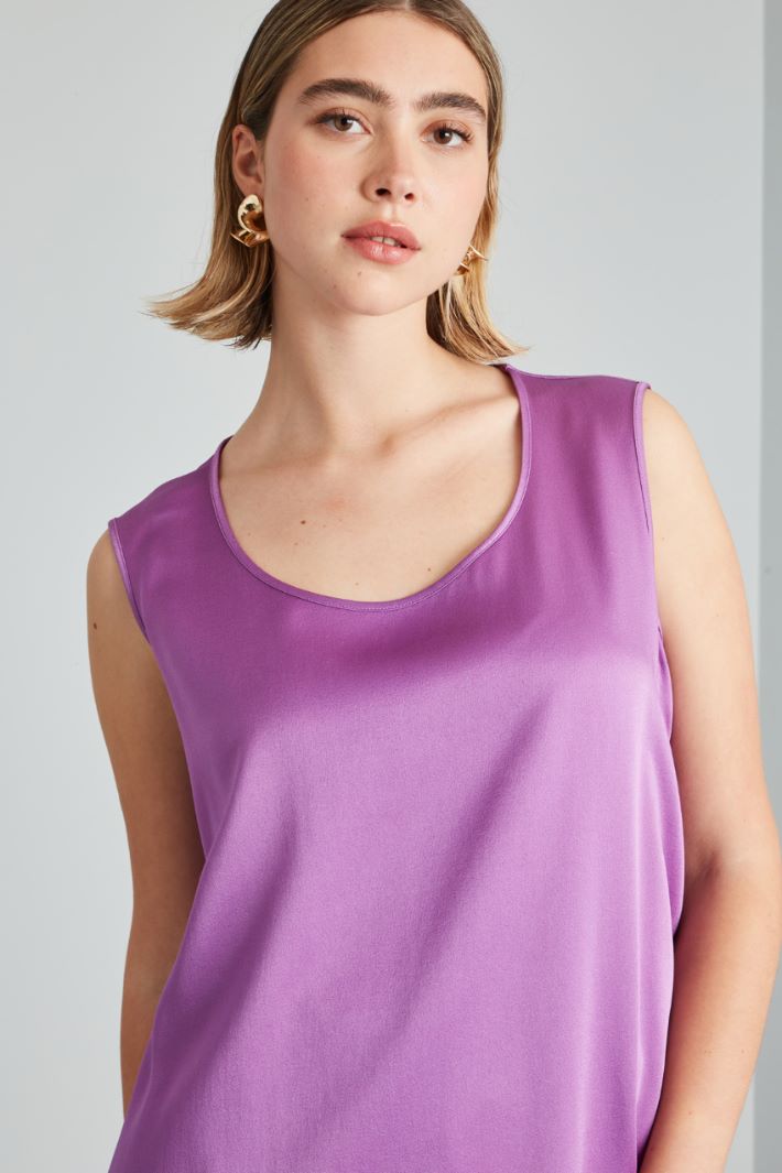 Top smanicato in raso - VIOLA - Fashion Market - 3