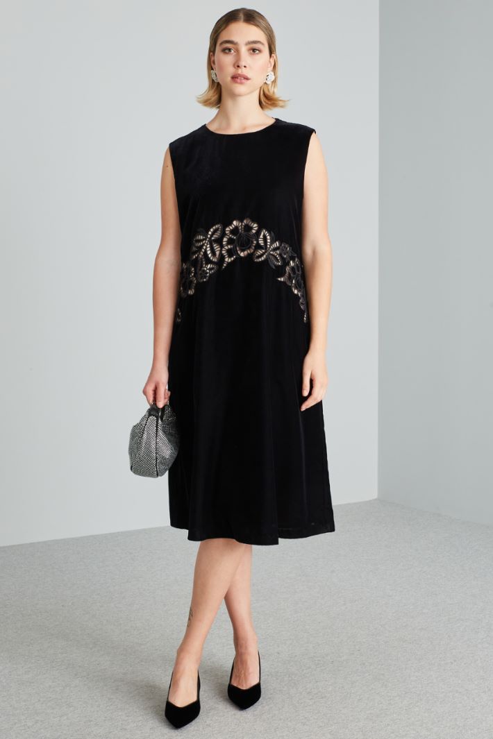 Abito in velluto con ricamo - NERO - Fashion Market