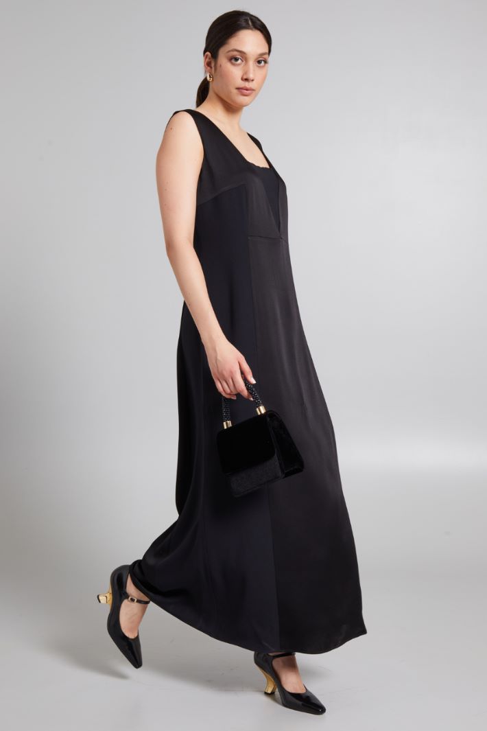 Abito lungo in enver satin - NERO - Fashion Market
