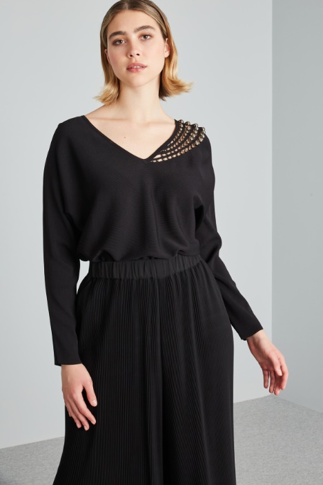 Maglia in viscosa crêpe con perle - Fashion Market