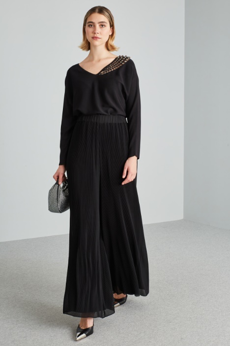 Maglia in viscosa crêpe con perle - Fashion Market