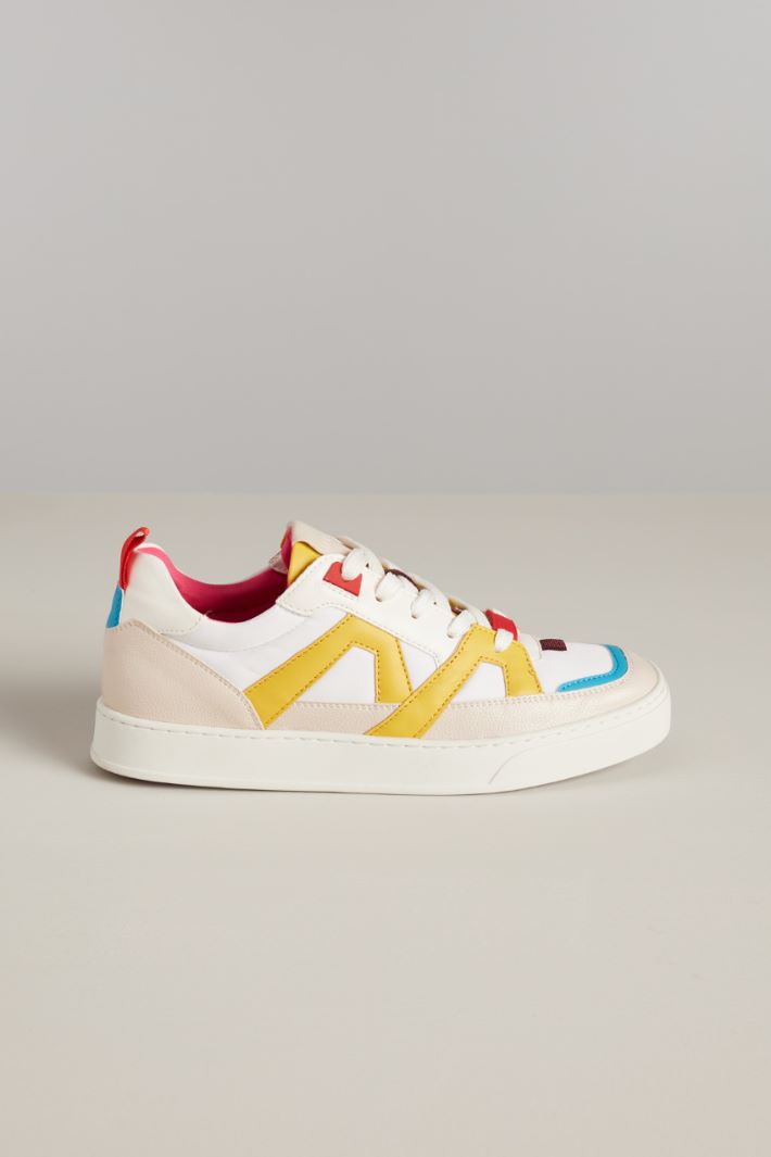 Sneakers in tessuto tecnico  - BIANCO GIALLO AZZURRO - Fashion Market