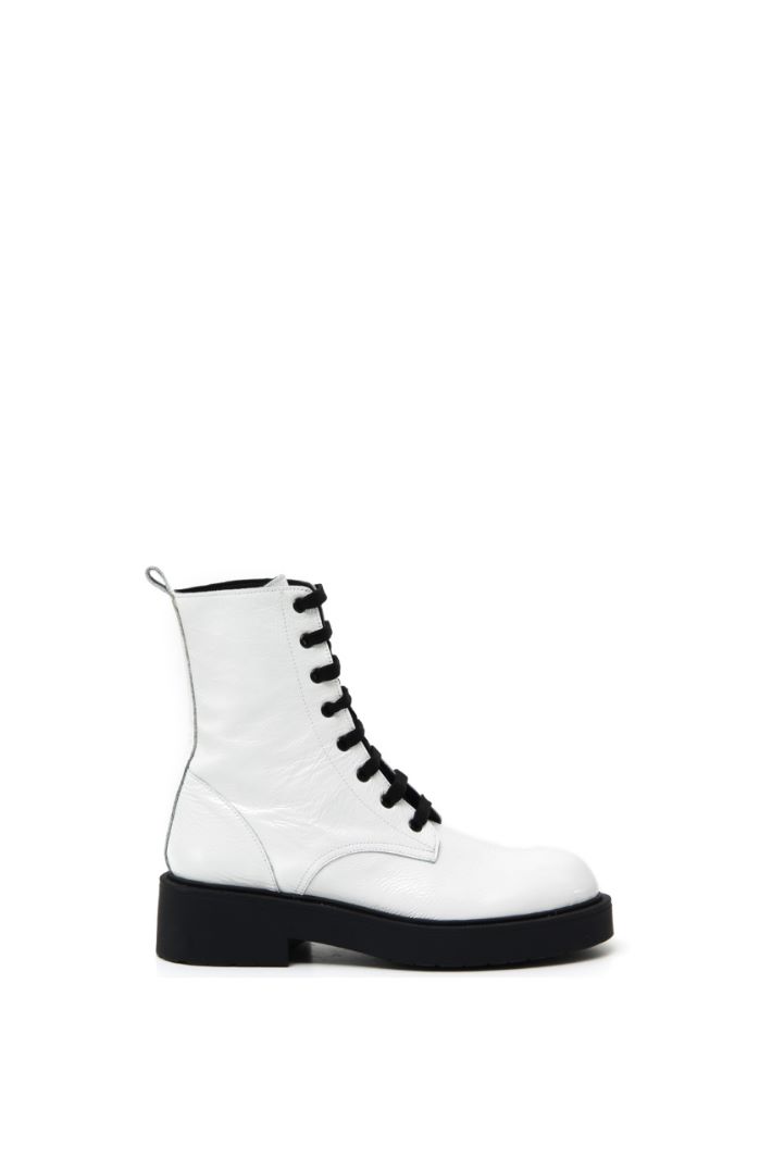 Anfibi in pelle verniciata - BIANCO - Fashion Market