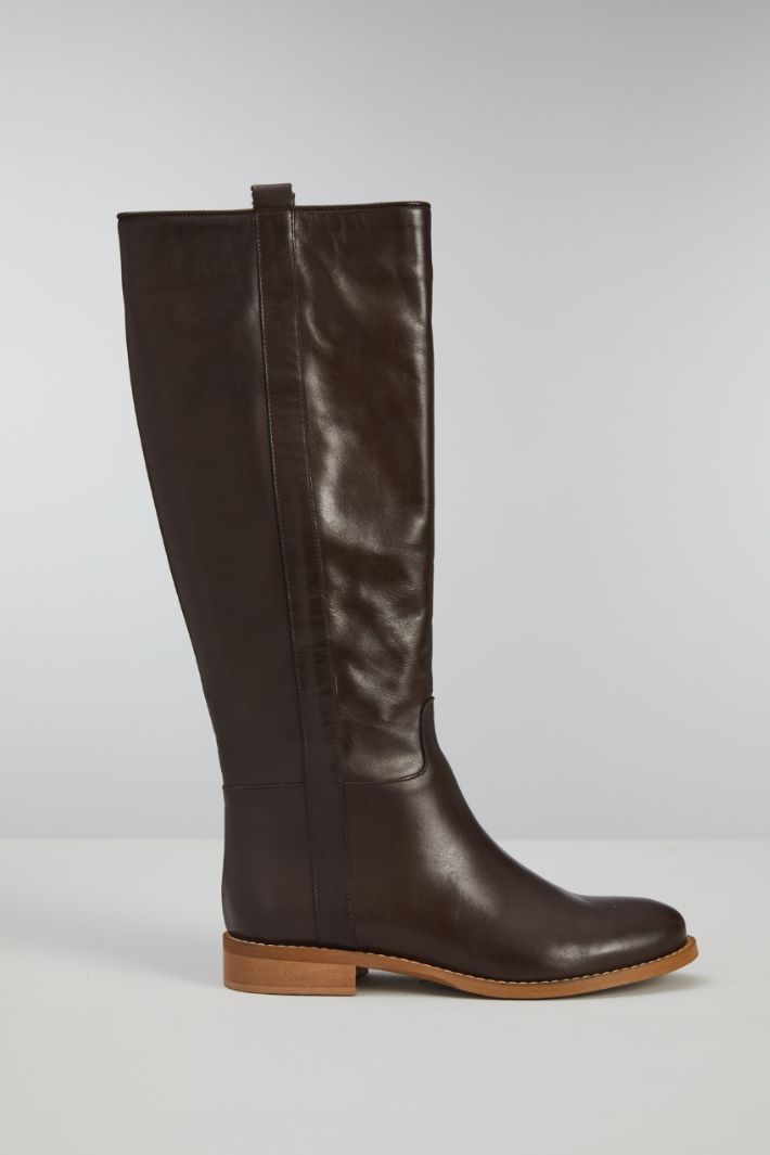 Stivali alti in pelle - CIOCCOLATO CUOIO - Fashion Market