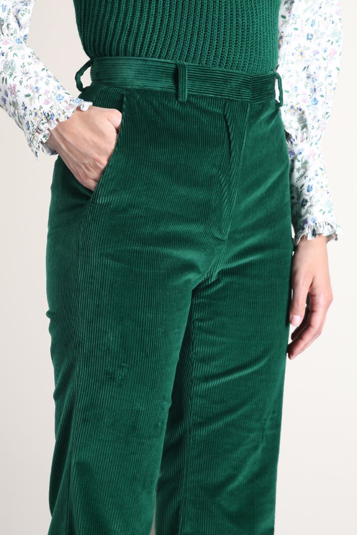 Pantaloni in velluto a coste - VERDE PRATO - Fashion Market - 3