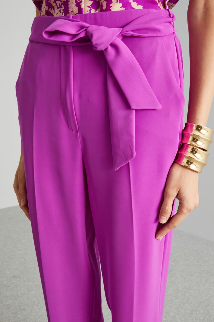 Pantaloni carrot con fusciacca - CICLAMINO - Fashion Market - 3