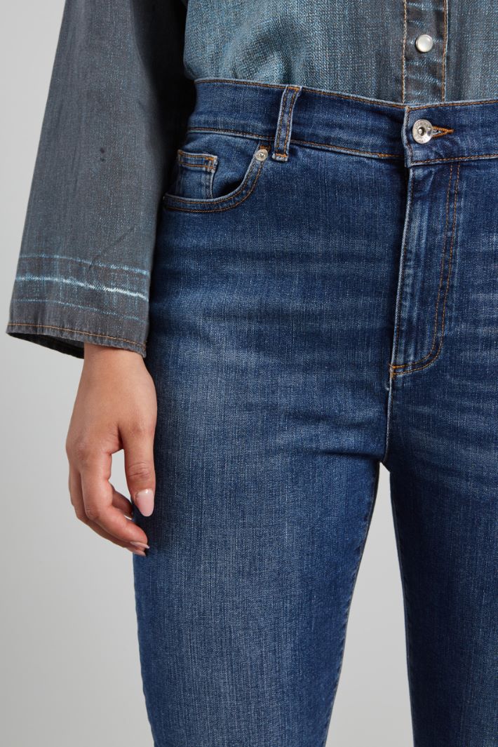 Jeans con fondo asimmetrico - BLU DENIM - Fashion Market - 3