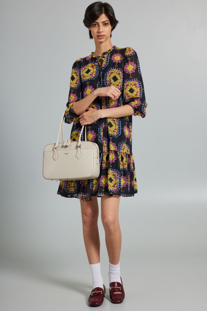 Abito in plumetis con balza - BLU CICLAMINO GIALLO - Fashion Market
