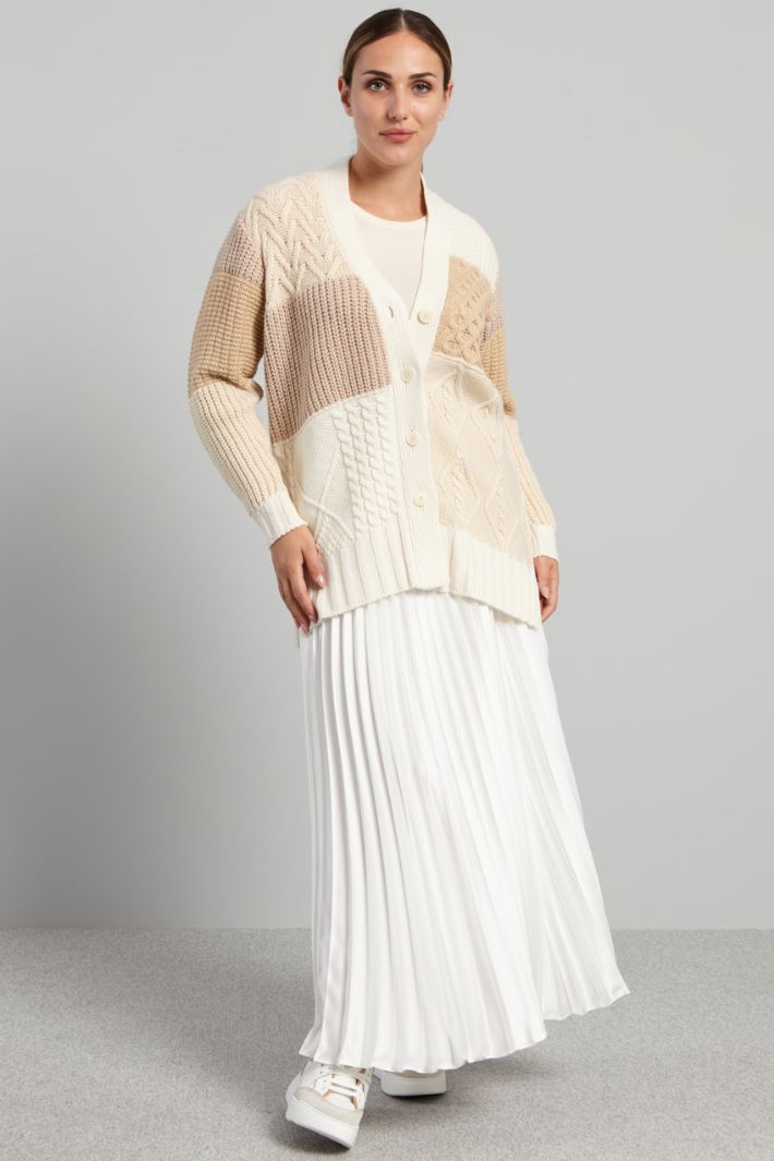 Cardigan con motivo a rilievo - BIANCO BEIGE - Fashion Market