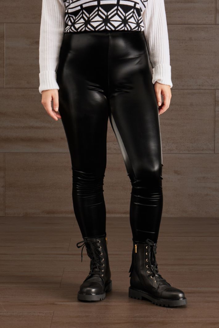 Pantaloni in vernice - NERO - Fashion Market - 2