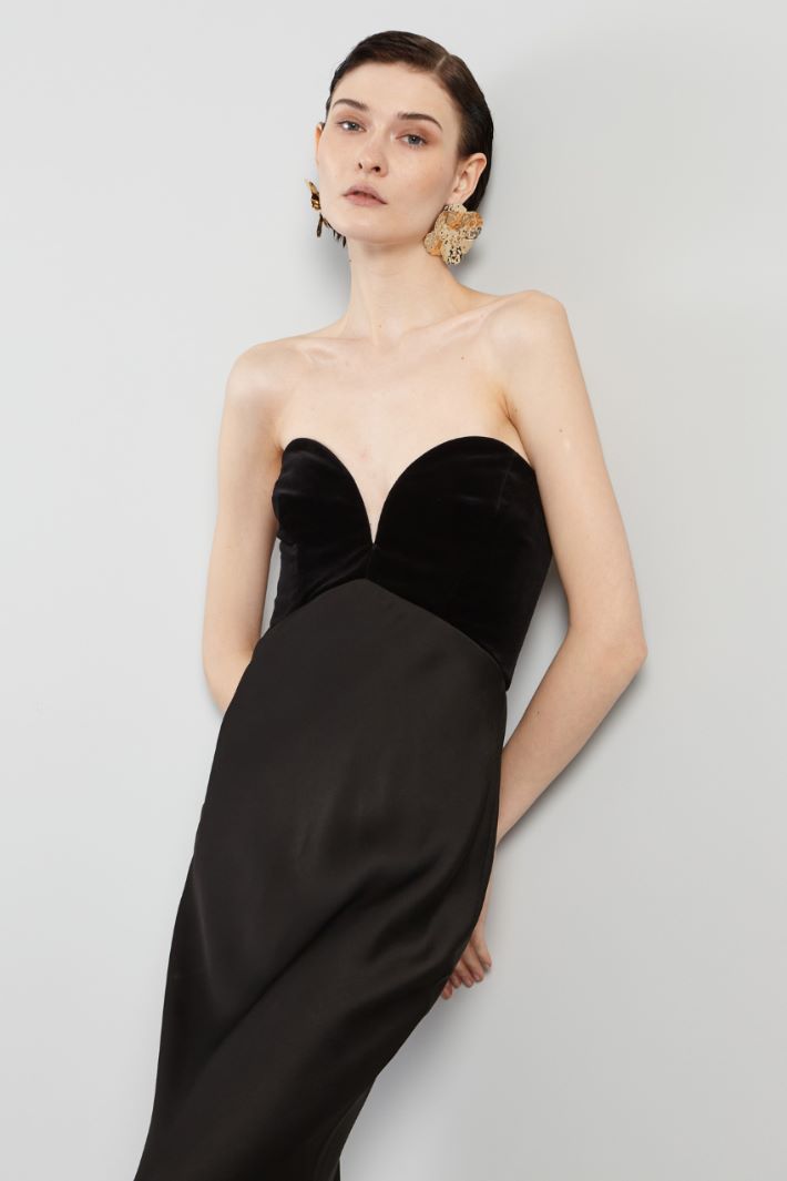 Abito bustier in envers satin - NERO - Fashion Market - 2