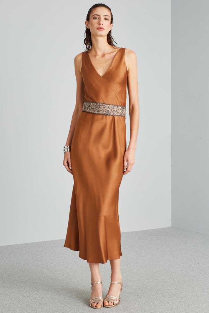 Abito fluido in envers satin - BRONZO - Fashion Market