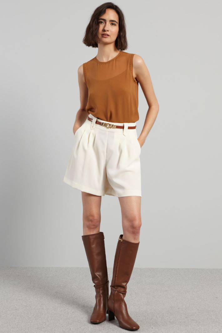Blusa smanicata in georgette - BISCOTTO - Fashion Market