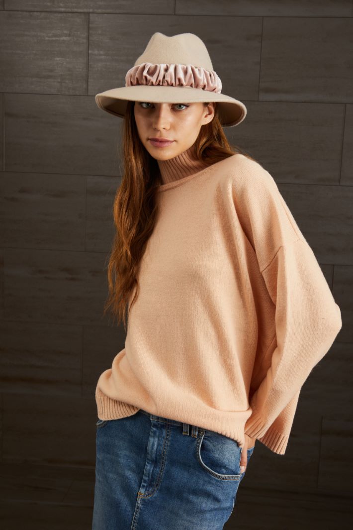 Fedora con nastro in velluto - ROSA ANTICO - Fashion Market