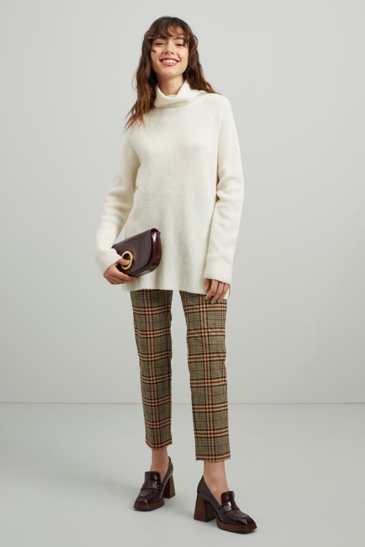 Pantaloni in viscosa stretch - CAMMELLO ROSSO BLU - Fashion Market
