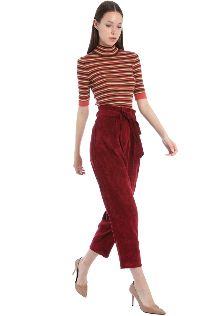 Pantaloni carrot in velluto - BORDEAUX - Fashion Market