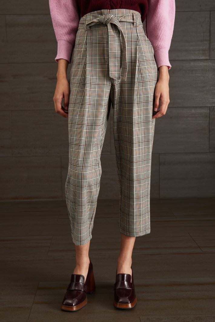 Pantaloni carrot in viscosa - NERO BIANCO MARRONE - Fashion Market - 4