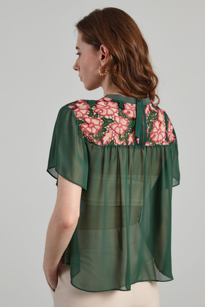 Top in pizzo e georgette - VERDE FUCSIA - Fashion Market - 4