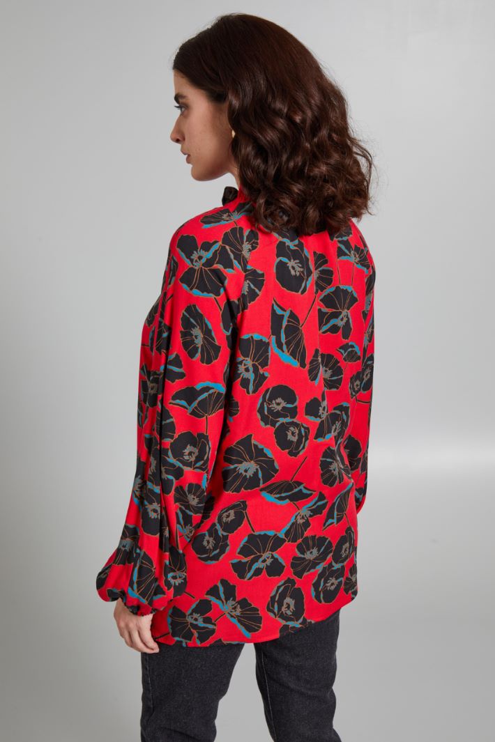 Blusa con collo a rouches - ROSSO NERO AZZURRO - Fashion Market - 4