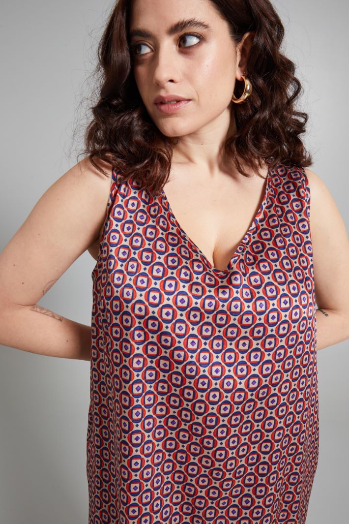 Abito smanicato con spacco - ROSSO VIOLA BEIGE - Fashion Market - 3