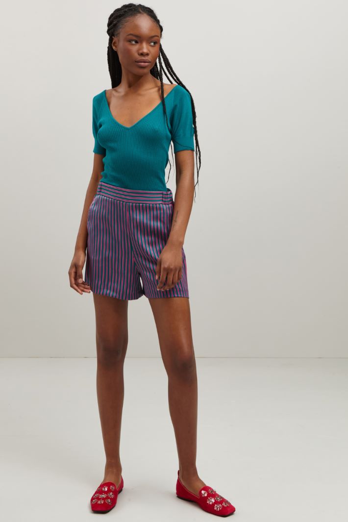Maglia con scollo a V - VERDE PAVONE - Fashion Market