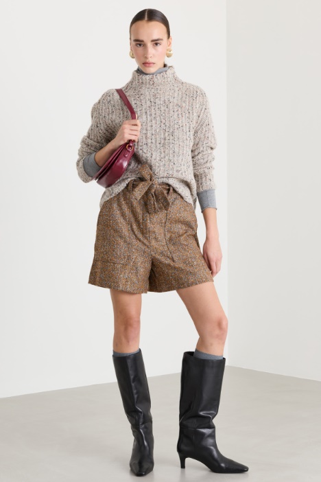 Maglia a coste con collo alto - Fashion Market
