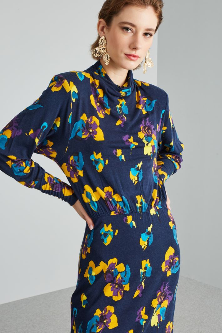 Abito midi con collo morbido - BLU GIALLO PETROLIO - Fashion Market - 2