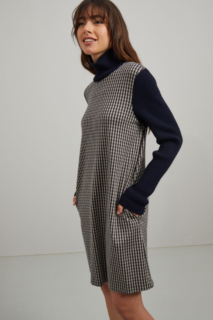 Abito corto in maglia - BLU NOTTE BIANCO - Fashion Market - 2