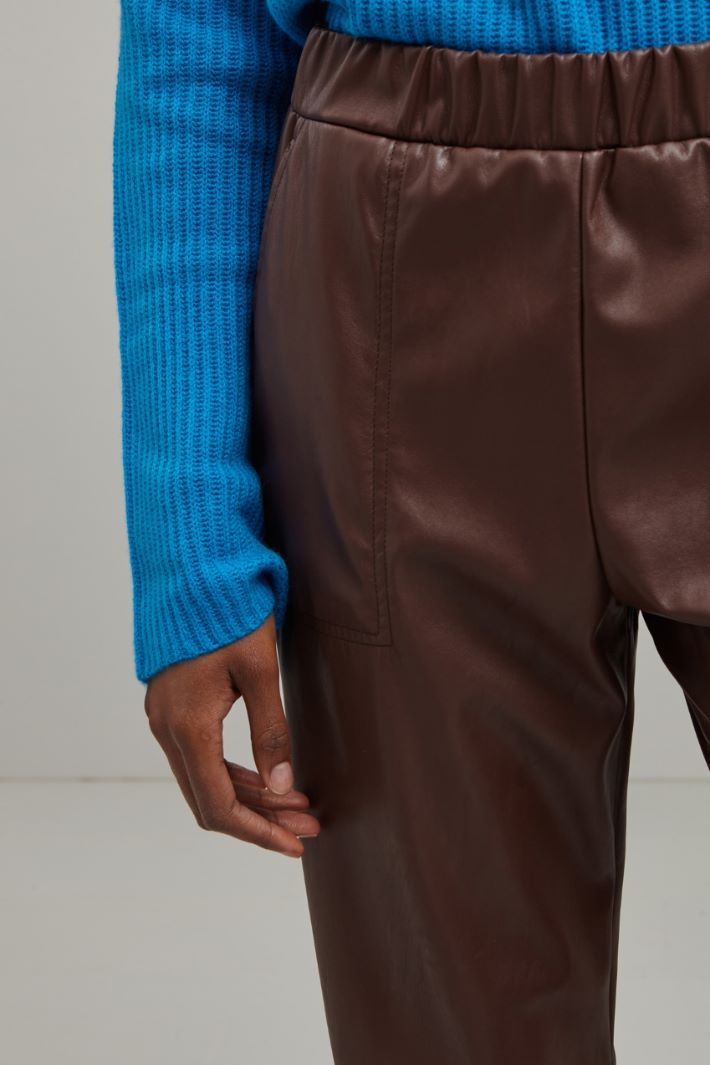 Pantaloni in similpelle - CIOCCOLATO  - Fashion Market - 3