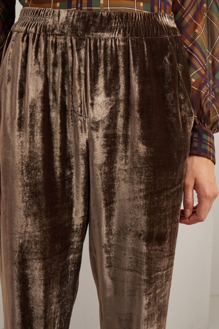 Pantaloni  jogger in ciniglia - FANGO - Fashion Market - 3