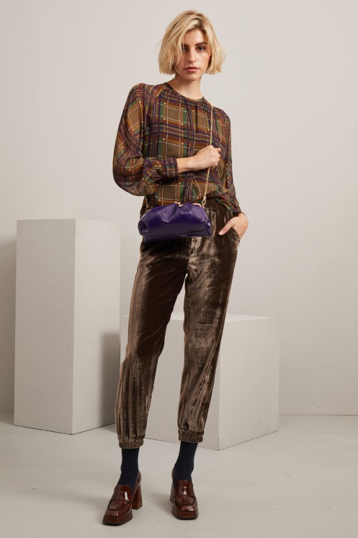 Pantaloni  jogger in ciniglia - FANGO - Fashion Market