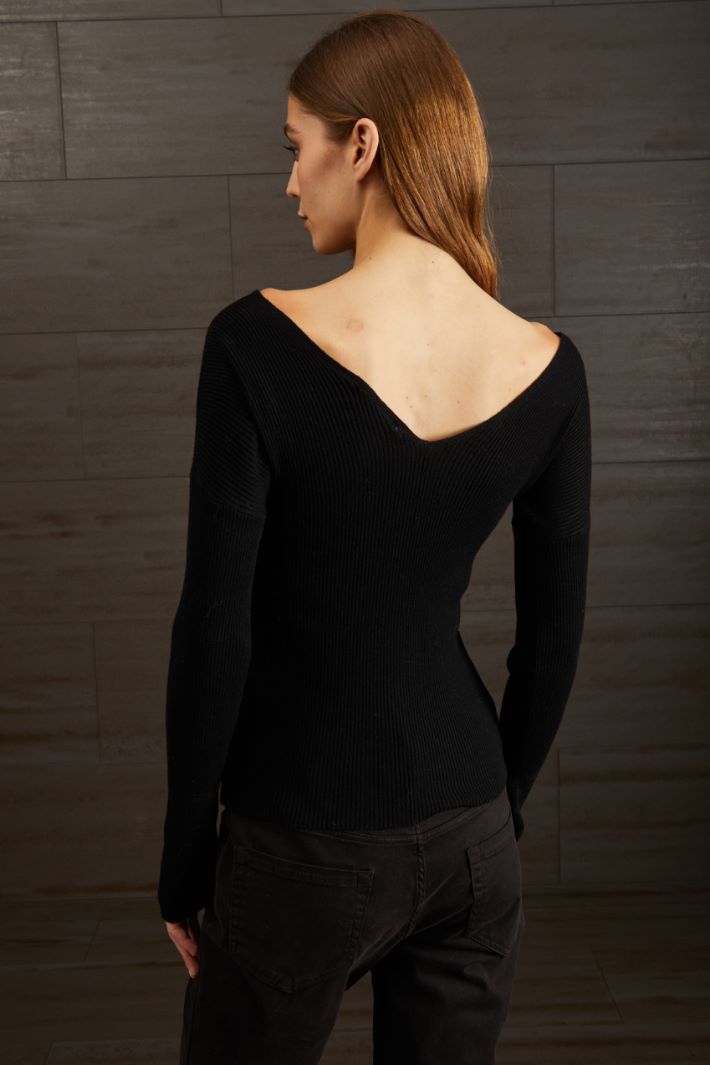 Maglia con scollo a V - NERO - Fashion Market - 4