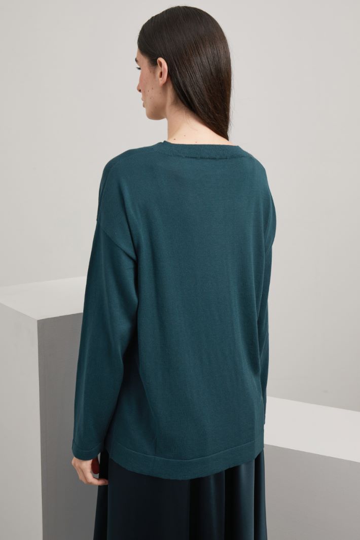 Maglia con scollo a V - PETROLIO - Fashion Market - 4